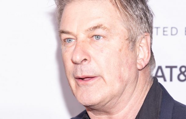 Alec Baldwin podría enfrentar nuevos cargos por caso Rust