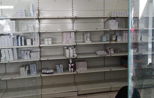Reconoce Gobierno Federal desabasto en 120 medicamentos y material de curación