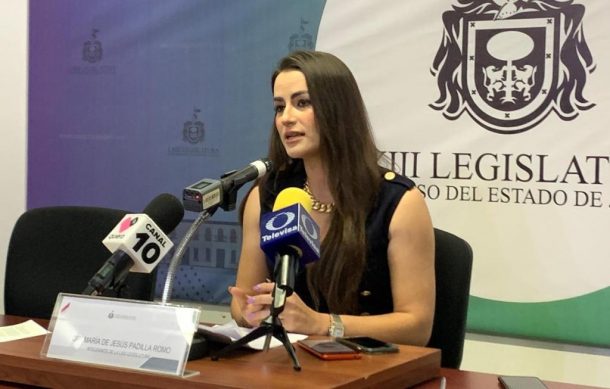 Proponen actualizar lista de funcionarios que puedan ser sujetos a juicio político