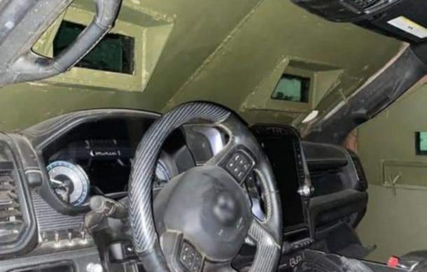 Decomisan en Jamay vehículo con blindaje artesanal