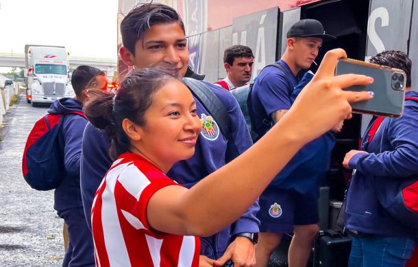 Chivas tardó en llegar a Toluca, por problemas mecánicos en el autobús