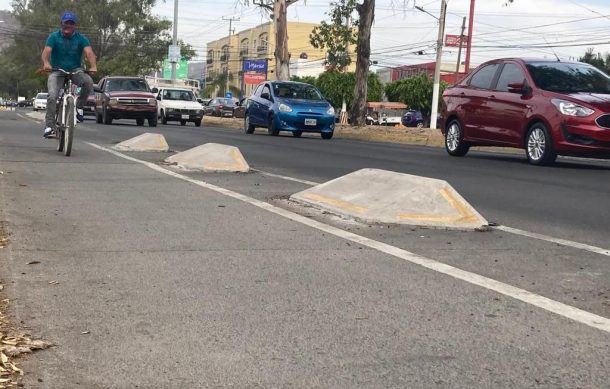 Decepciona a vecinos la decisión de mantener sin cambios la ciclovía de avenida Guadalupe