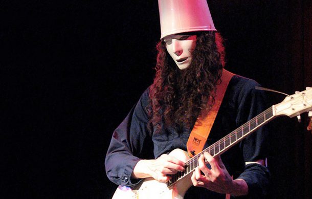 🎶 El Sonido de la Música – Buckethead