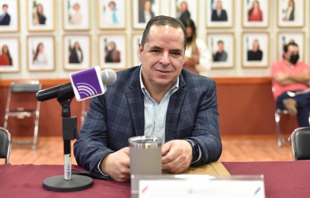 Entrevista con Enrique Velázquez González