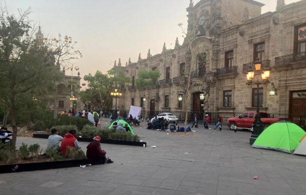 Arriban más pepenadores de Matatlán al Centro de Guadalajara