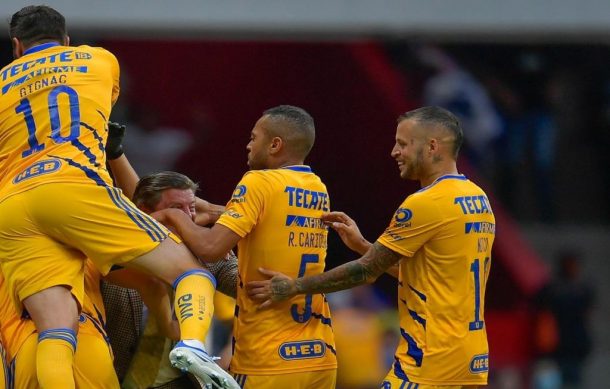 Cruz Azul en la lona, al perder 1-0 ante Tigres