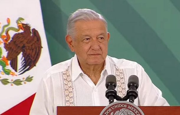 Minimiza López Obrador bloque de oposición en Congreso de la Unión