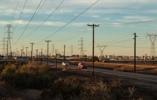 Restablecen servicio eléctrico en la Península de Yucatán