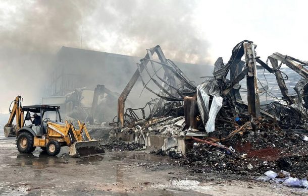 Mueren los dos hombres heridos en incendio de bodega en Tlaquepaque