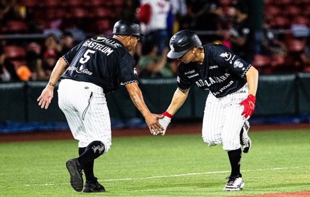 Dividen triunfos Mariachis y Algodoneros en el Estadio Panamericano