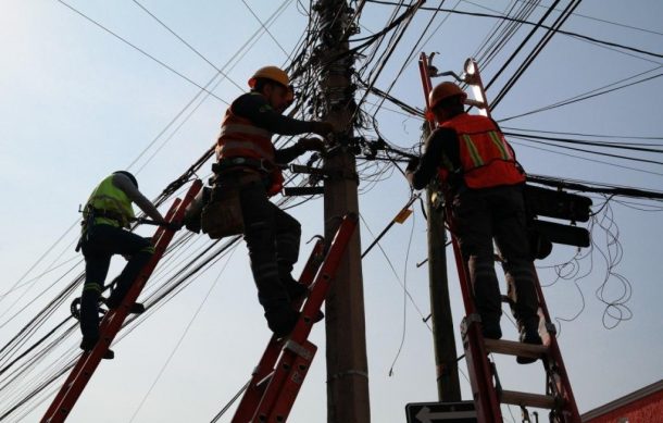 Avanza retiro de cables en Guadalajara