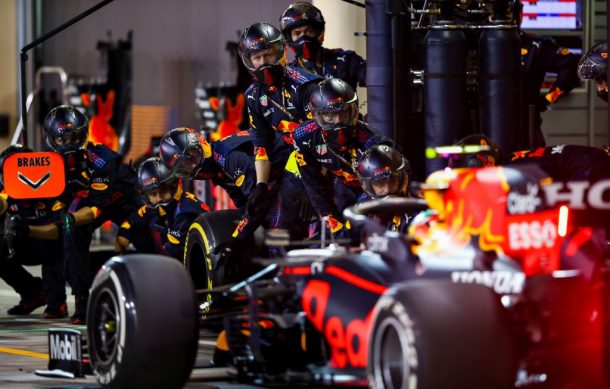 “Checo” manejará su Red Bull en la Minerva el 26 de octubre