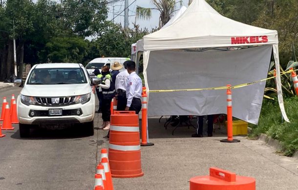 Instalación de módulos informativos sobre la verificación vehicular genera diversas reacciones