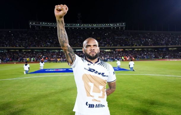 Pumas no puede ganar en debut de Dani Alves