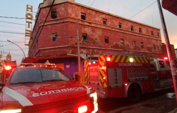 Incendio en hotel de Guadalajara deja un lesionado