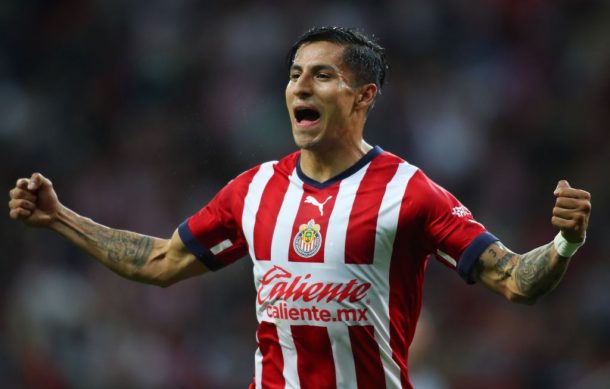 Chivas rescata empate 1-1 ante Atlas en el Clásico Tapatío