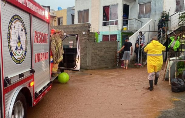 Lluvia deja afectaciones en El Salto, Av. Colón y Plaza del Sol