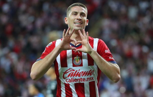 Confirma Paunovic, que Ormeño “no entra en planes” de Chivas