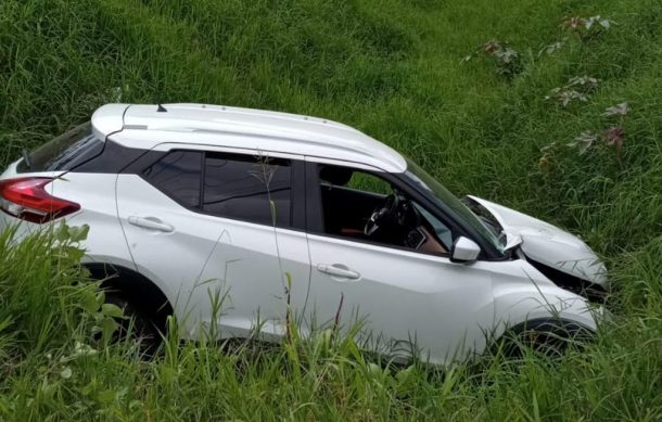 Deja nueve lesionados volcadura en carretera a Chapala