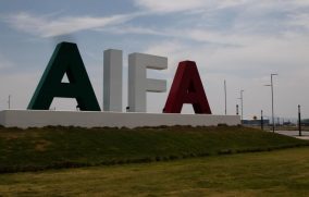 Sheinbaum reporta vuelos llenos en el AIFA durante Semana Santa