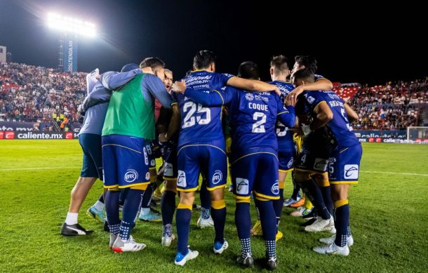 Atlético de San Luis remonta y vence 3-2 a Pumas