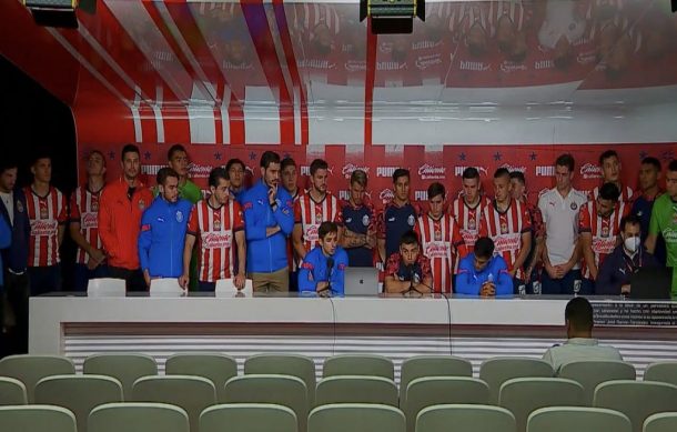 Jugadores de Chivas anuncian juego gratis contra Monterrey