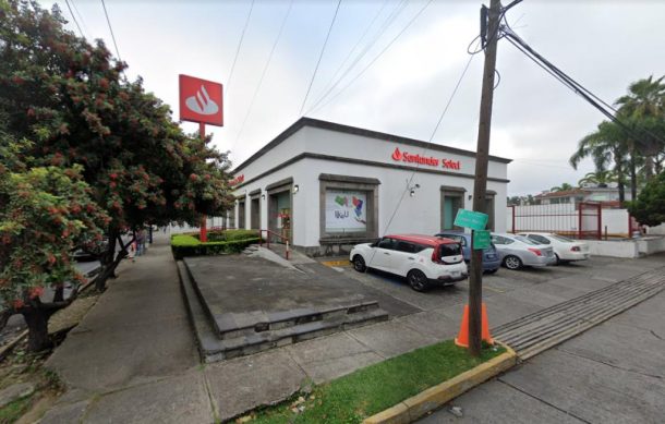 Despojan de 380 mil pesos a cliente bancario en La Calma