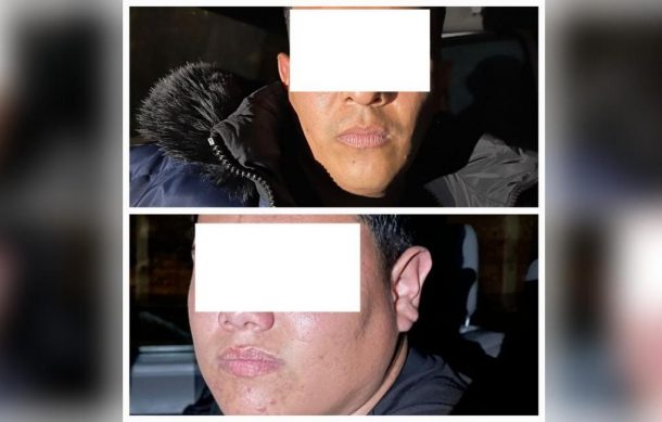Detienen a dos presuntos moto ladrones en Guadalajara
