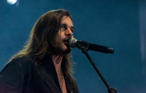 Juanes alista el lanzamiento de su nuevo disco “JuanesTeban”