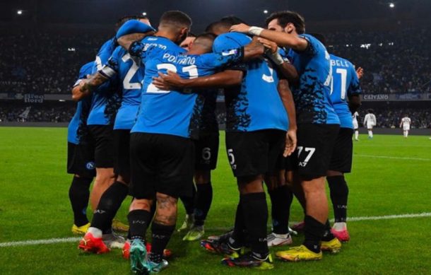 El “Chucky” Lozano marca gol en triunfo del Nápoles