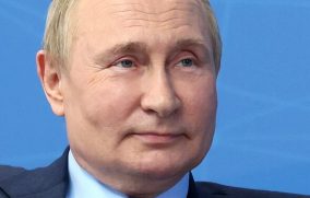 Rusia condena “agresión militar” de EU contra Venezuela y pide diálogo