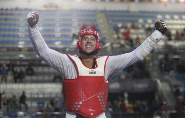 Carlos Sansores da a México su tercer oro en el Mundial de Taekwondo