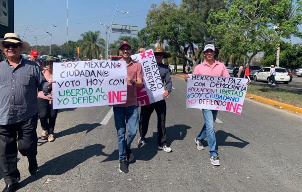 López Obrador minimiza marcha en defensa del INE