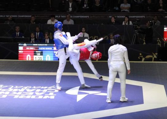 Leslie Soltero gana la primera medalla de oro para México en el Mundial de Taekwondo
