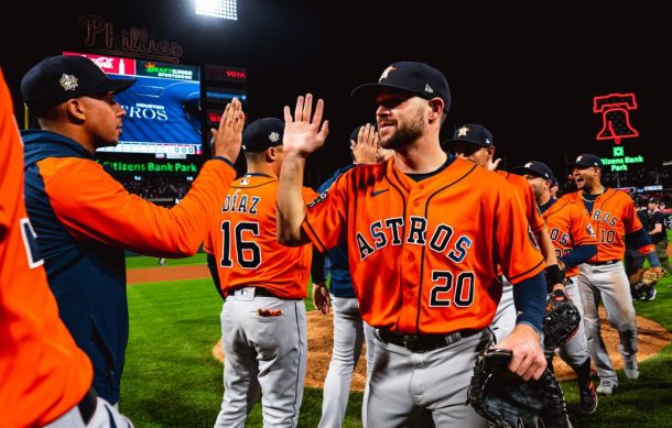 Los Astros de Houston empatan Serie Mundial con juego histórico
