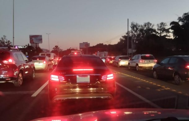 Accidente colapsa avenida López Mateos Sur de ingreso a la ciudad