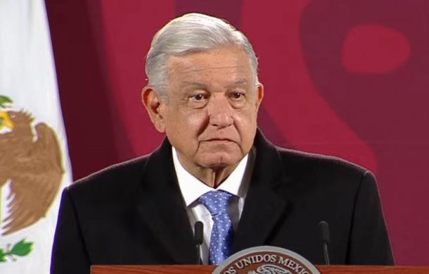 Anuncia López Obrador viaje a Colombia para 2023