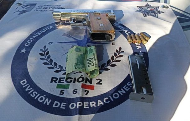 Detienen a hombre que llevaba a taxista privado de la libertad