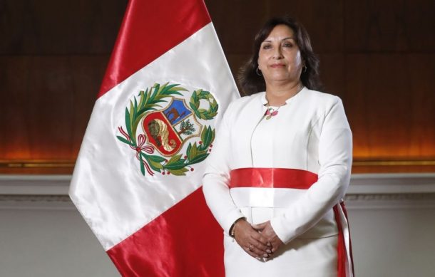 Presidenta de Perú buscan adelantar elecciones