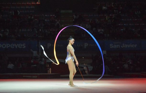 Con espectacular Gala, dice adiós la gimnasta tapatía Rut Castillo