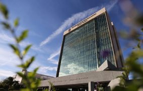 UdeG prioriza obras en centros universitarios y hospitales en presupuesto 2026