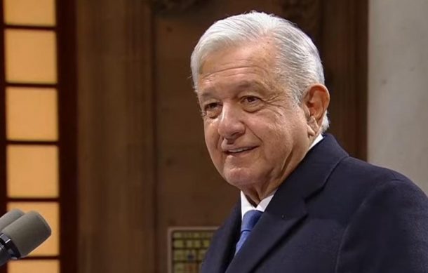 AMLO celebra compra de 13 plantas de Iberdrola
