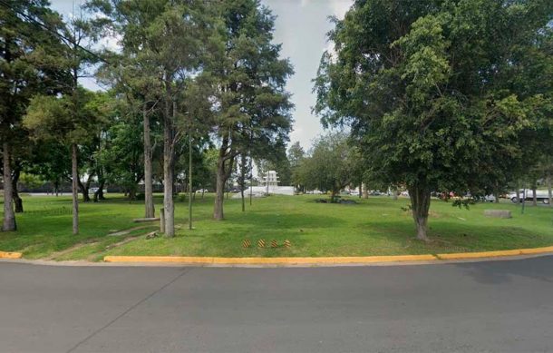 Iniciaron trabajos en la Glorieta Monraz, se cerró ya un carril