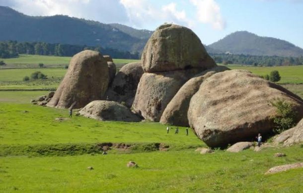 Muere mujer tras caer de “Las Piedrotas” en Tapalpa