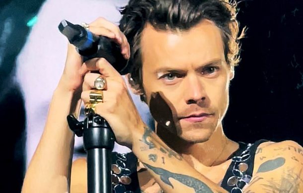 Harry Styles demanda a vendedores de mercancía falsa con su imagen