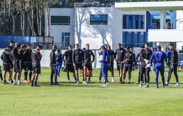 Cruz Azul despide al técnico Raúl Gutiérrez