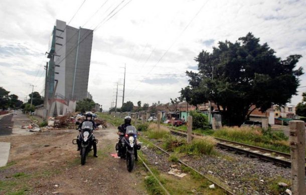 Piden ayuda vecinos de Jardines del Bosque por inseguridad