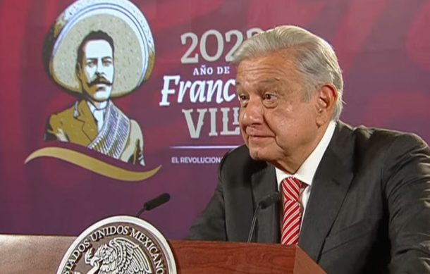 Aplaude AMLO que Slim comprara acciones de petrolera extranjera con derechos sobre yacimiento
