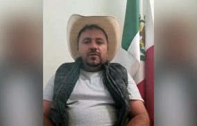 Entrevista con Santiago León Castro