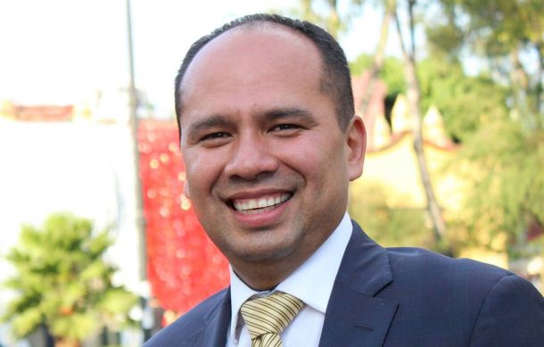 Morena pide obradorizar al Poder Judicial; el PAN responde con adjetivos